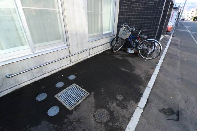 その他共有部分　屋外駐輪場♪