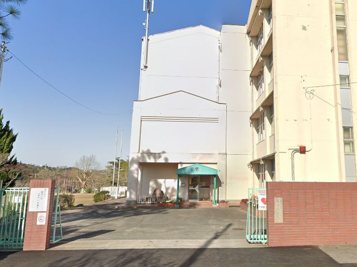 小学校　広野小学校（小学校）まで350m