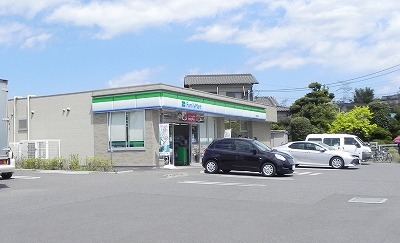 コンビニ　ファミリーマート柏松ヶ崎店（コンビニ）まで240m