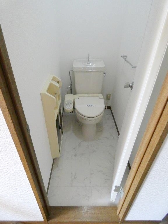 トイレ　図面と現状に相違がある場合には現状を優先