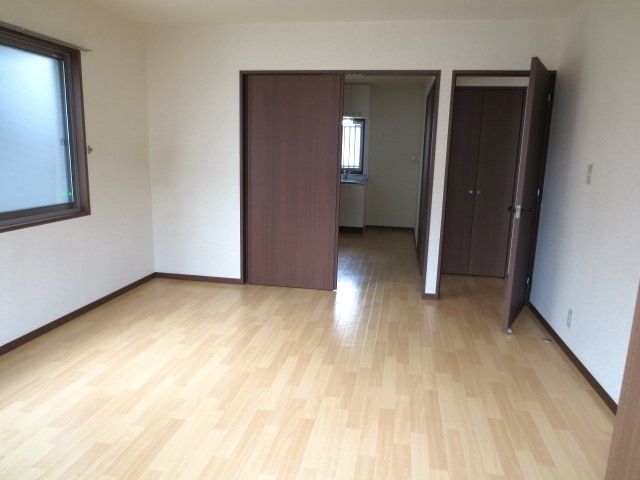 居室・リビング　別部屋参考写真
