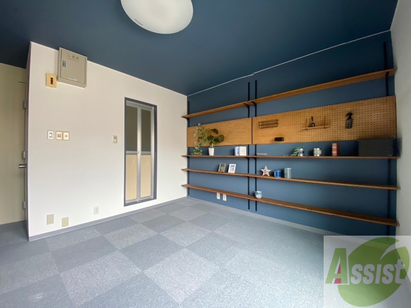 その他部屋・スペース　こちらのお部屋は光が差し込む、温かみのあるお部屋です。