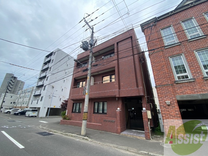 建物外観　札幌市中央区宮の森「ソフィーア・ナルセ」