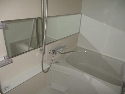 バス・シャワールーム　☆室内写真は他部屋になります。