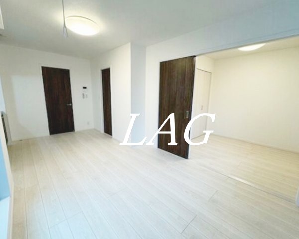 居室・リビング　洋室のお部屋です。