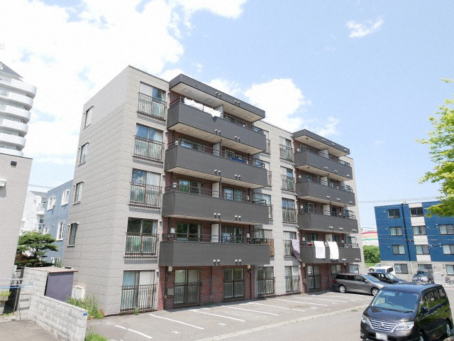 建物外観　☆物件名【エリザベート新札幌】とお伝えください！