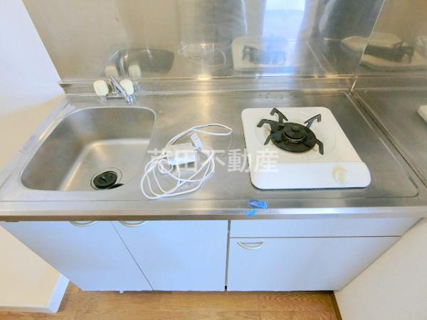 キッチン　写真は別のお部屋のイメージです