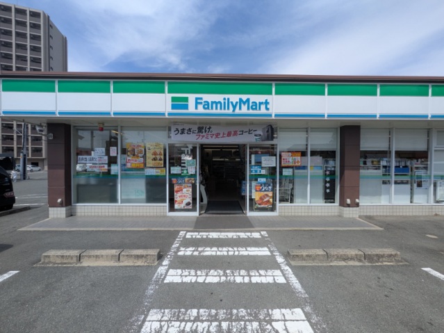 図書館　大川市立図書館 徒歩6分（図書館）まで450m