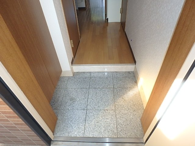 玄関　参考写真