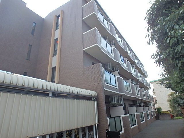 建物外観　2002年完成ＲＣマンション♪