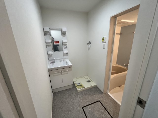 洗面設備　※別号室の写真です。現況優先となります。