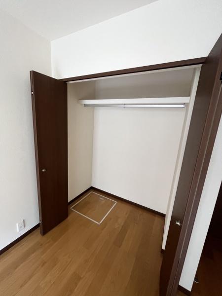 収納　洋室のクロゼットです。
