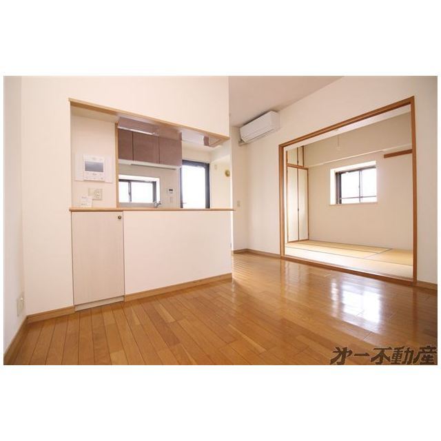 建物外観　ダイニングキッチン