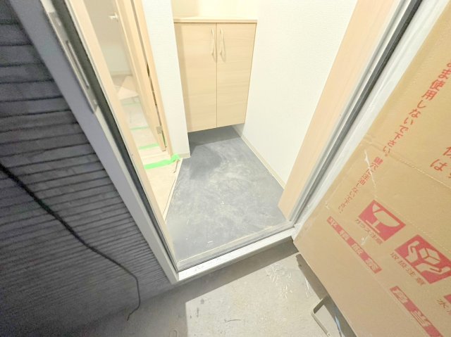 玄関　落ち着いたおしゃれな玄関です。