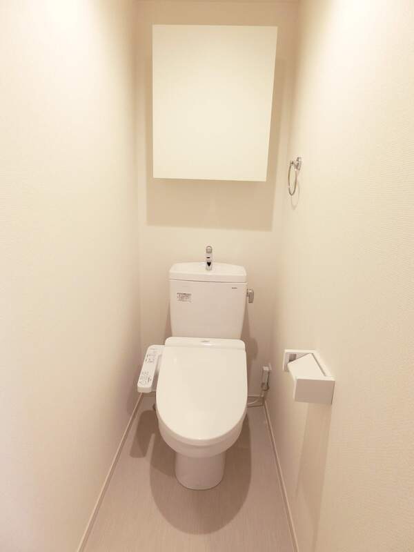 トイレ　清潔感のあるトイレです