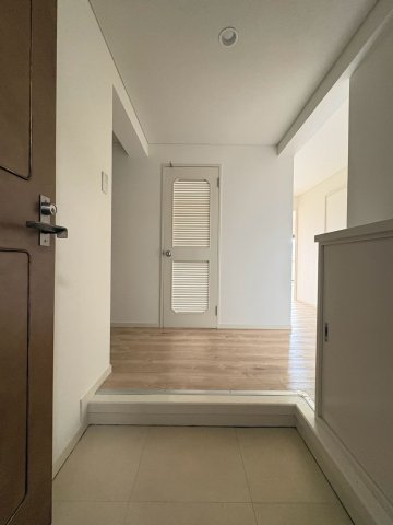 上ヶ原TWENTY EIGHTの玄関写真