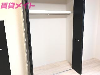 収納　同型タイプ画像