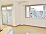 居室・リビング　【参考】同建物内の別のお部屋の画像です