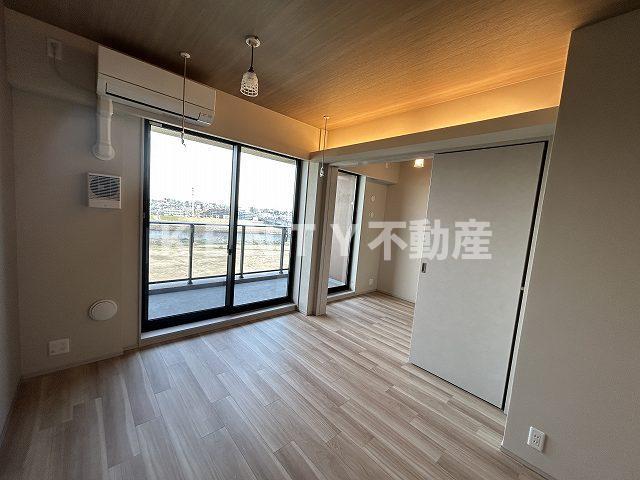 居室・リビング　居間です