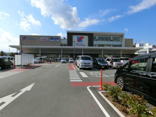 スーパー　万代　上野芝店（スーパー）まで534m