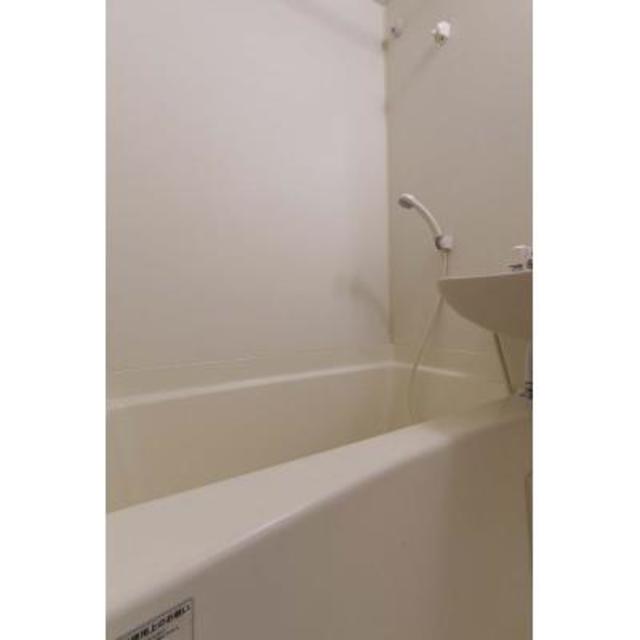 バス・シャワールーム　※写真は同タイプ住戸です。