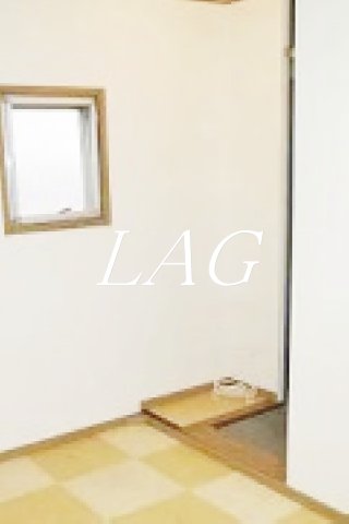 玄関　玄関です。