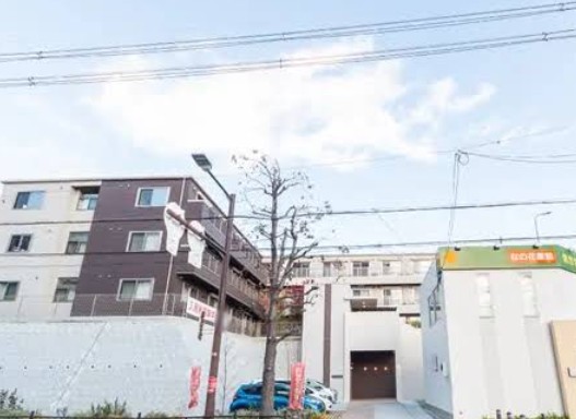 病院　ロイヤルホーム 柴原駅前（病院）まで546m
