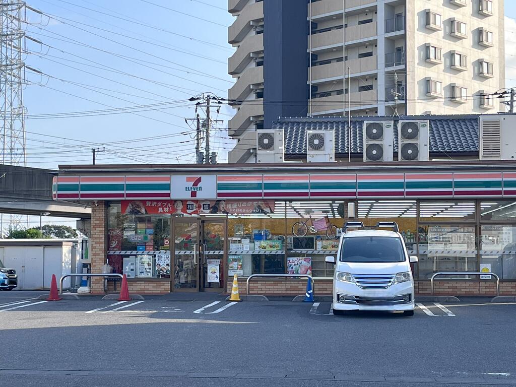 コンビニ　セブンイレブン八潮垳店（コンビニ）まで210m