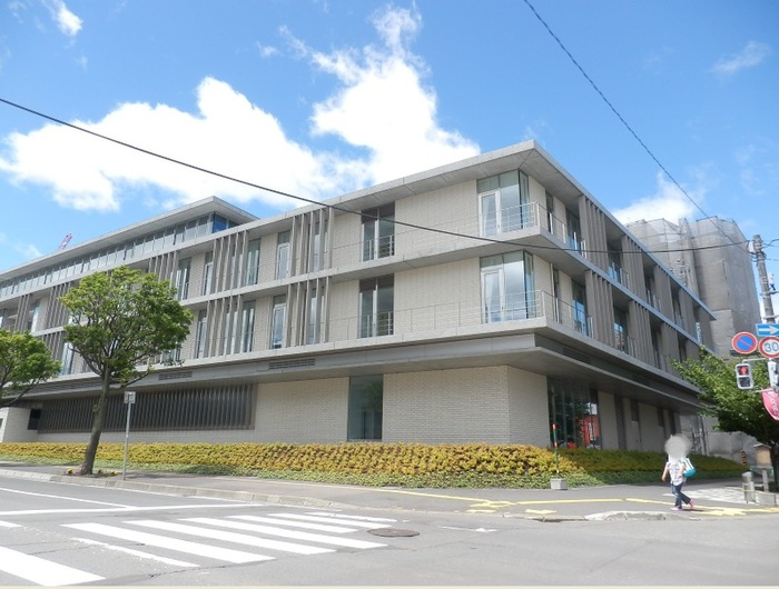 病院　幌東病院（病院）まで800m