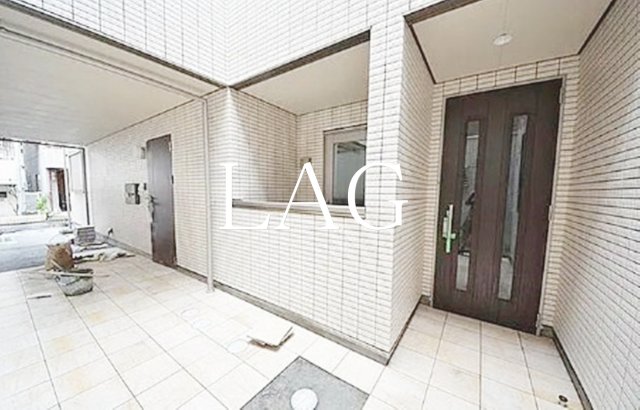 玄関　玄関です。