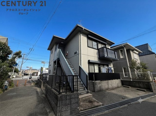 建物外観　敷地内駐車場あり！