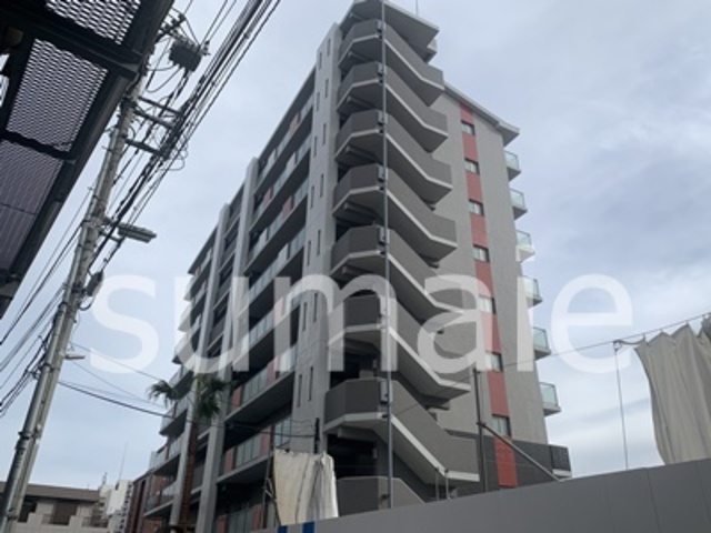 建物外観　鉄筋コンクリート造のマンションです。