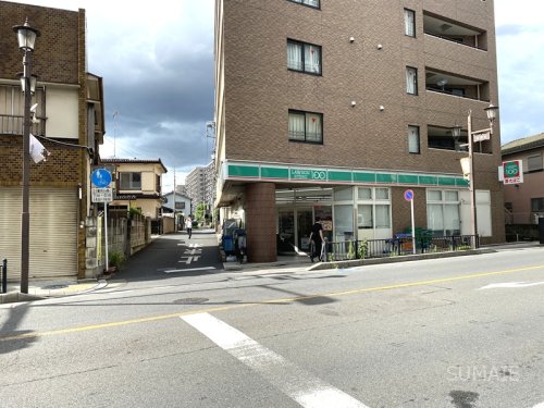 コンビニ　ローソンストア100大宮桜木町店（コンビニ）まで235m