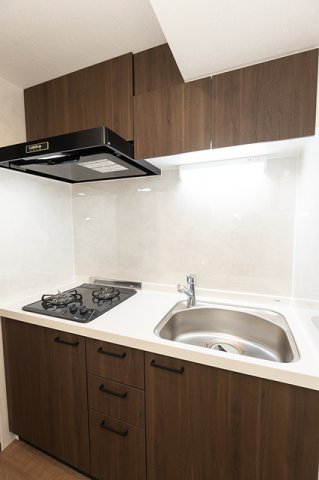 キッチン　※写真は同タイプ住戸です。