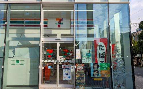 コンビニ　セブンイレブン錦糸町ロッテシティ1F店（コンビニ）まで160m