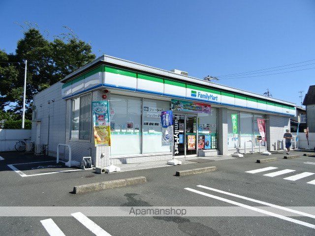 コンビニ　ファミリーマート　浜松篠原店（コンビニ）まで359m