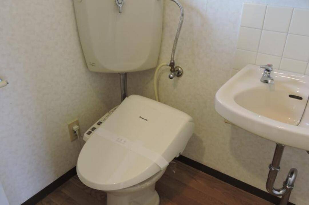 トイレ　トイレ