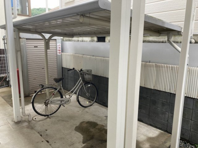 駐車場　駐輪場