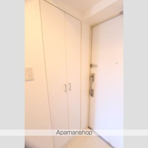 プラウドフラット富士見台の玄関写真