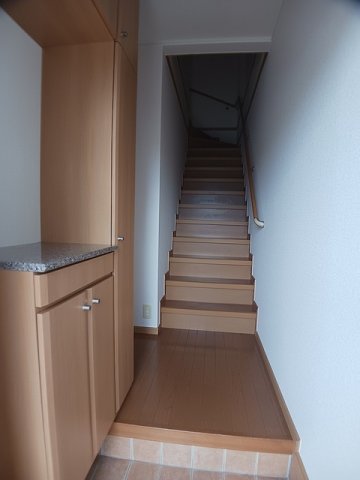 玄関　明るい玄関です