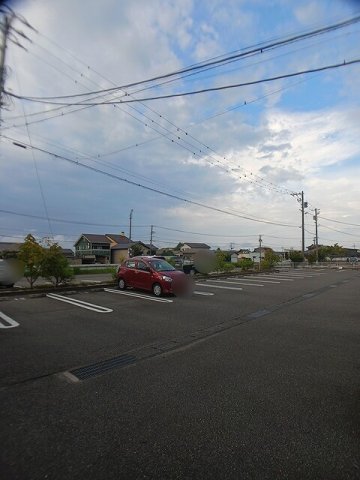 駐車場　駐車場完備です