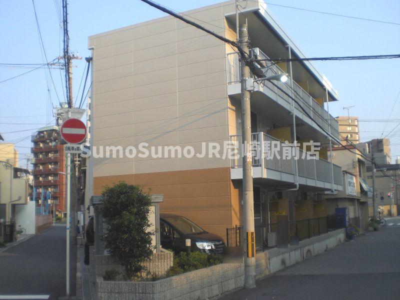建物外観　外観は落ち着いています