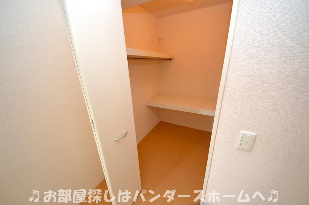 グリーンバレー香里ヶ丘B棟の内装写真