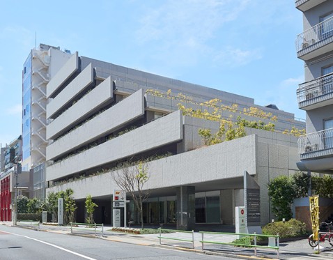 病院　公益財団法人心臓血管研究所付属病院（病院）まで510m