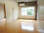 居室・リビング　キレイなフローリングのお部屋です