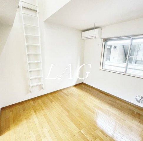 居室・リビング　洋室のお部屋です。