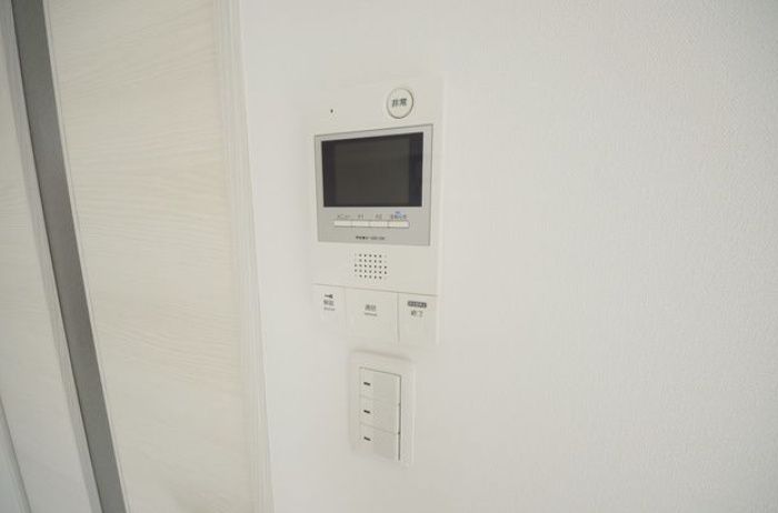 セキュリティ　☆モニター付きインターホン☆