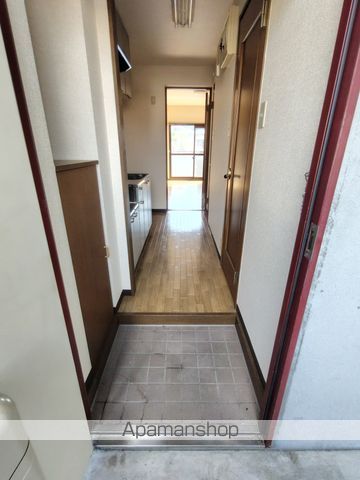 サザンクロスIIの玄関写真