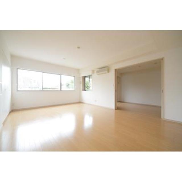 居室・リビング　※写真は同タイプ住戸です。
