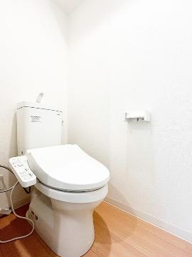 ソリティア茨木のトイレ写真